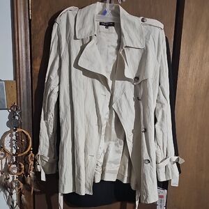 Jones New York Women's Cream Trench Coat NWT